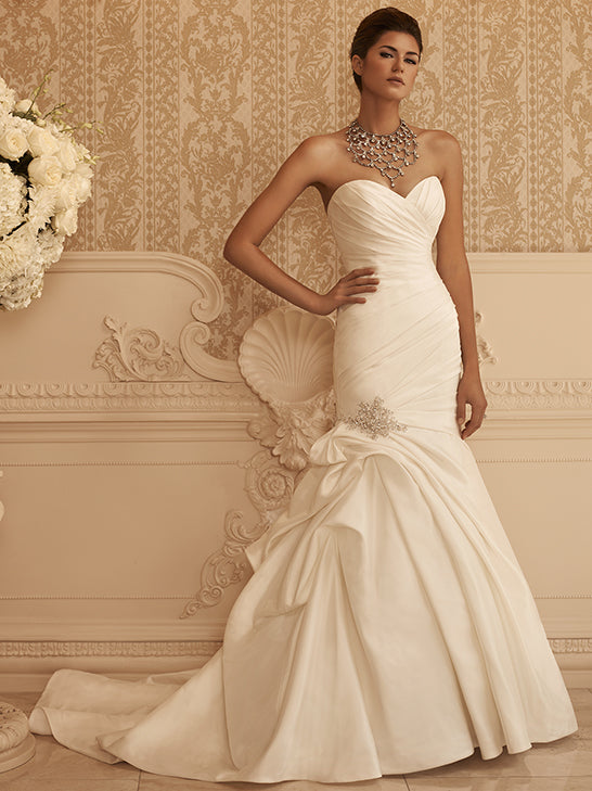 Casablanca Strapless Trumpet Bridal Gown 2106, Ivory Size 4 and 6