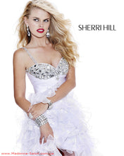 Load image into Gallery viewer, Sherri Hill Prom/Evening Gown, Frills, 2838 Red size 6
